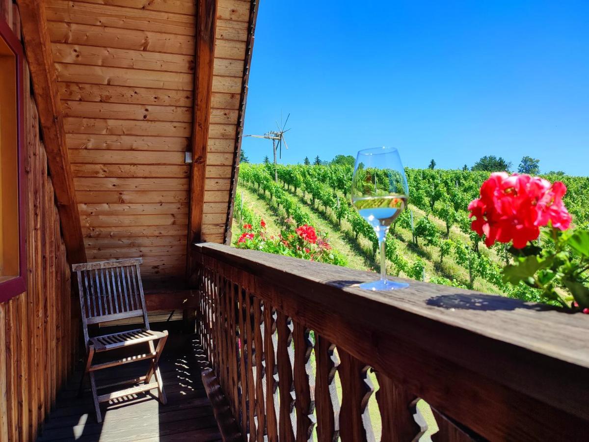 Weingut Winzerzimmer Rothschaedl Лойчах Экстерьер фото